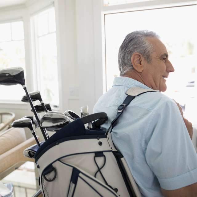 opa-mit-golf-bag